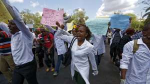 FILE - Kenyan nurses and other health-workers demonstrate over low pay at Uhuru Park in downtown Nairobi, Dec. 8, 2016.